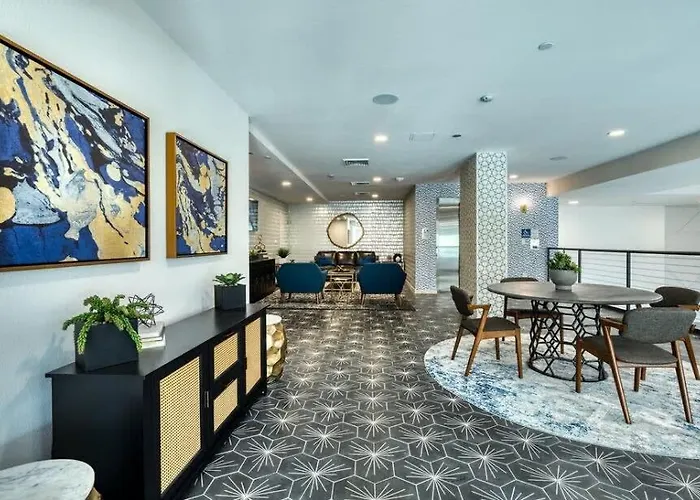 Cozysuites Phx Roro Gym Pool Pets Parking #1 *